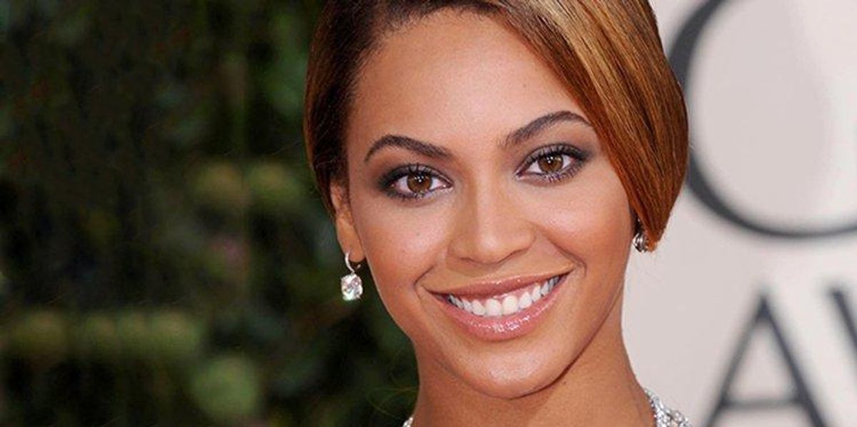 Beyonce Porn Films - BeyoncÃ© Honors Her Gay Uncle Who Died Of AIDS Complications