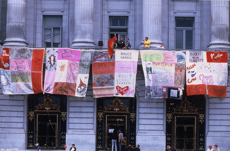 AIDS Memorial Quilt to Return Home to San Francisco - The New York